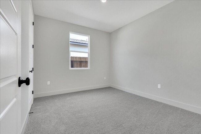 Building Photo - New Construction!