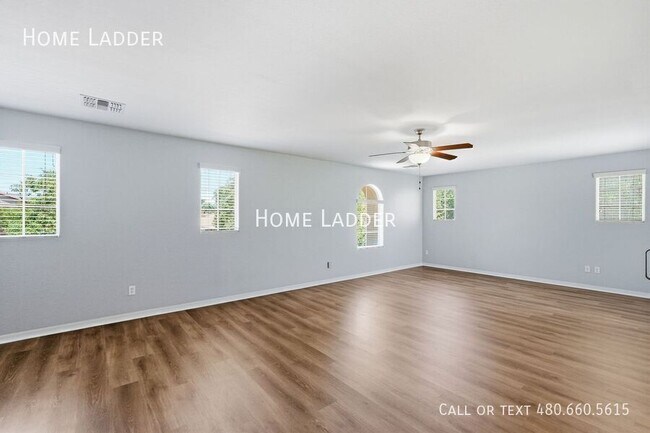 Building Photo - 20741 W Alsap Rd