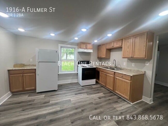 Building Photo - 1916 Fulmer St