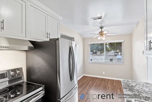 Building Photo - 2 br, 1 bath House - 3405 Payne Avenue, Sa...