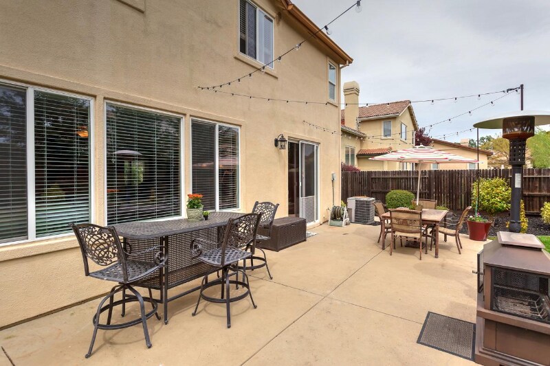 Building Photo - 109 Candlewood Ct