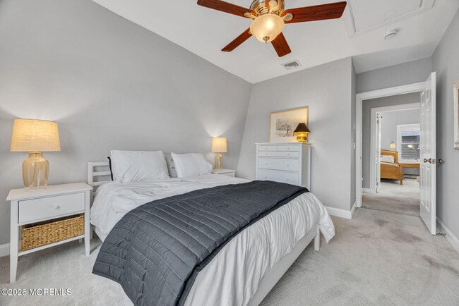 Building Photo - 46 Barberie Ave