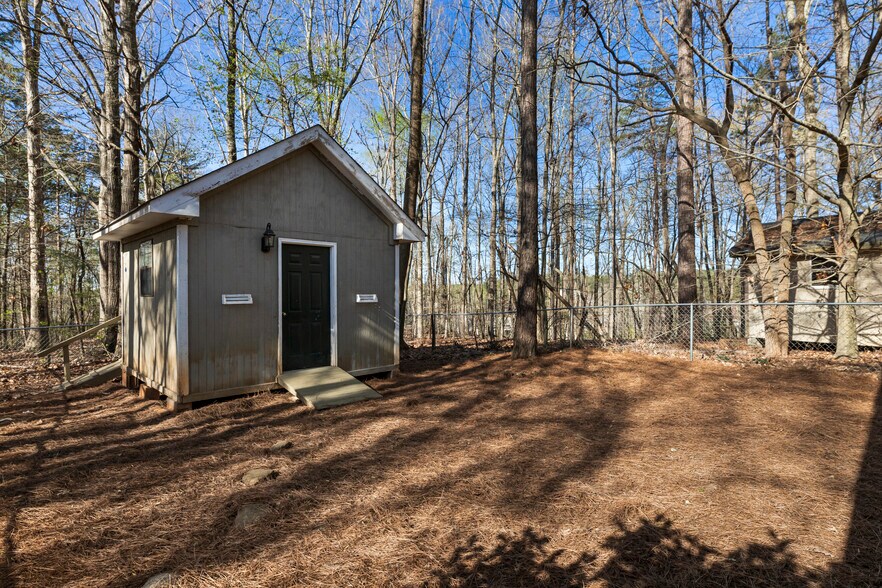 Building Photo - 6605 Overton Cir