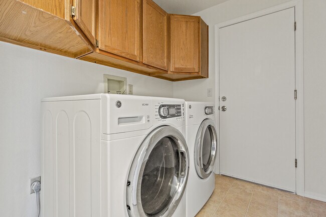 Building Photo - 4219 212th Ave NE