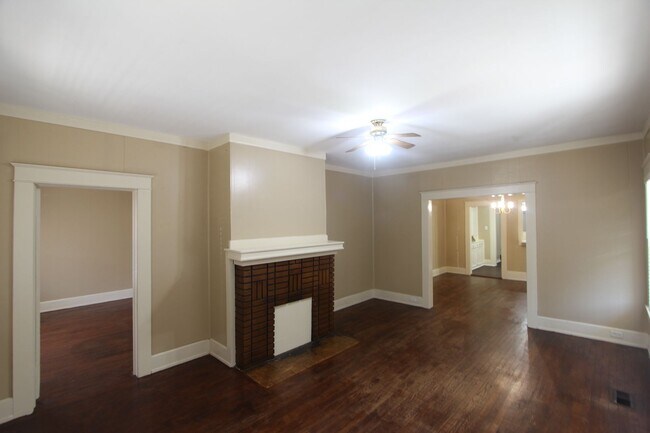 Building Photo - New On The Market with Fresh Updates!! Better Hurry!!