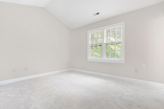 Building Photo - 3-Bedroom Home for in Cary – Close to Down...