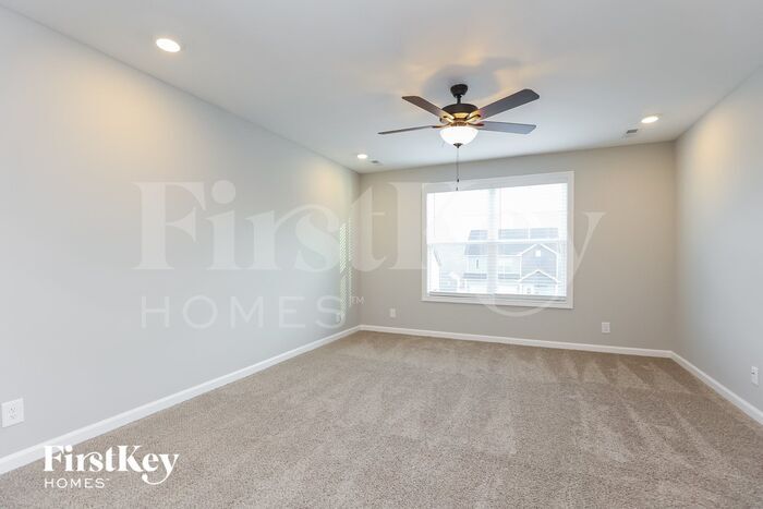Building Photo - 1062 Winesap Rd