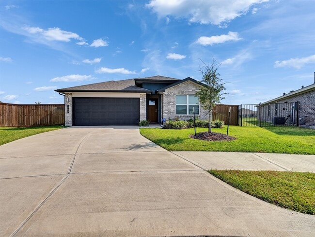Building Photo - 10627 Great Basin Dr