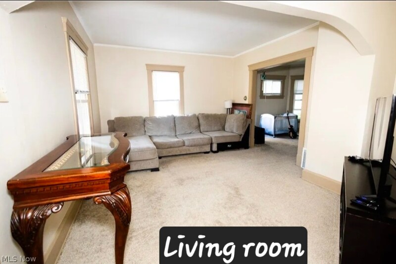 Building Photo - 205 Clark St