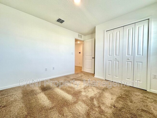 Building Photo - 3807 Whitney Wy