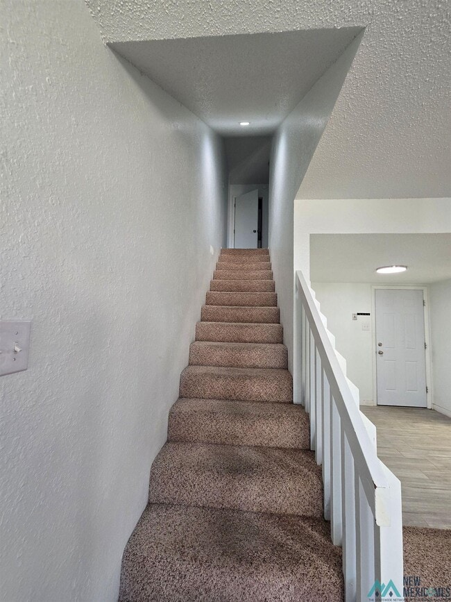 Building Photo - 3520 Adenmore Apt C