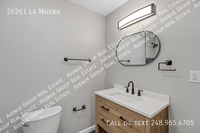 Building Photo - 26261 La Muera St