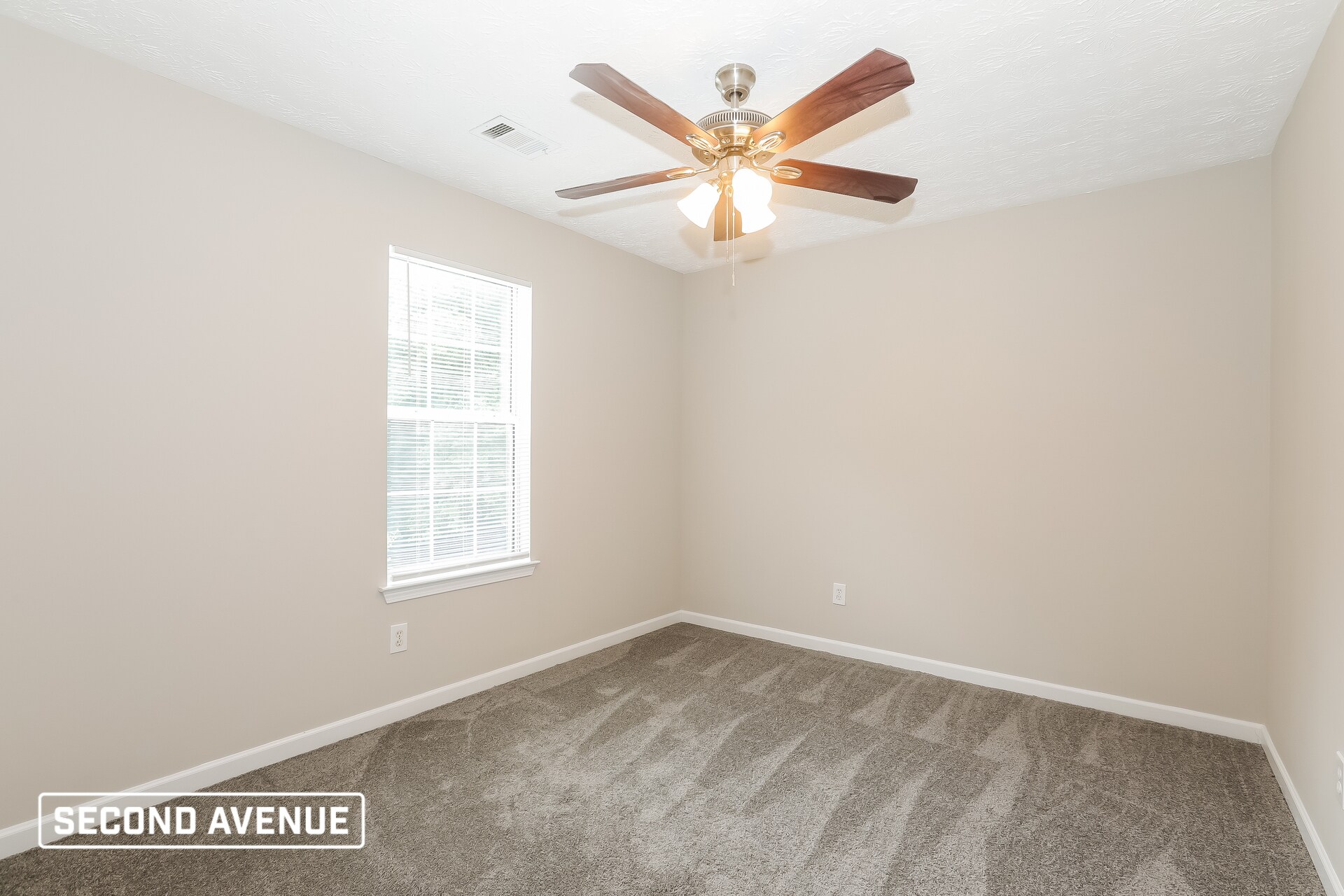 Building Photo - 1710 Riverchase Cir NE