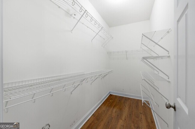 Building Photo - 125 Highgrove Pl