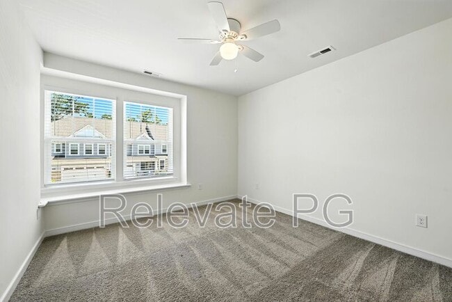 Building Photo - 9893 Honeybee Dr