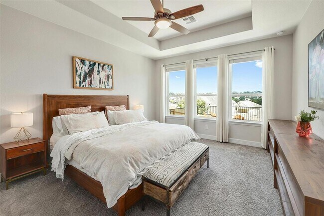 Building Photo - 805 Karst Cv