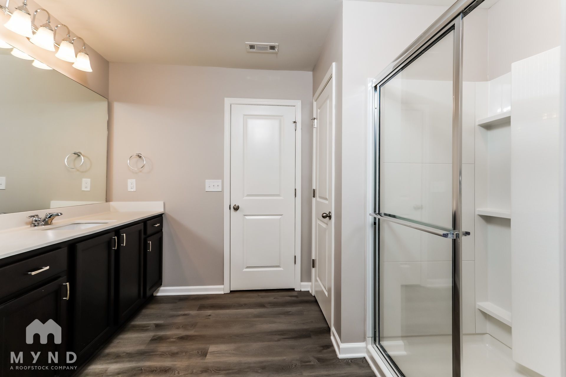 Building Photo - 235 Bowen Way