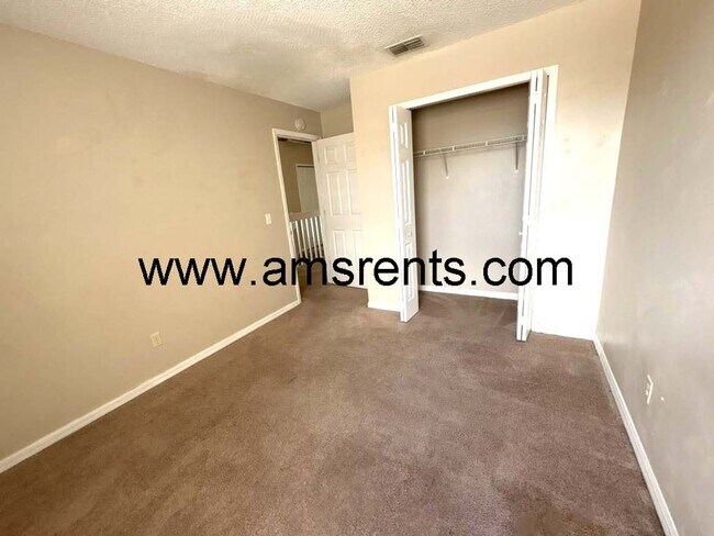 Building Photo - 2404 Condado Ct