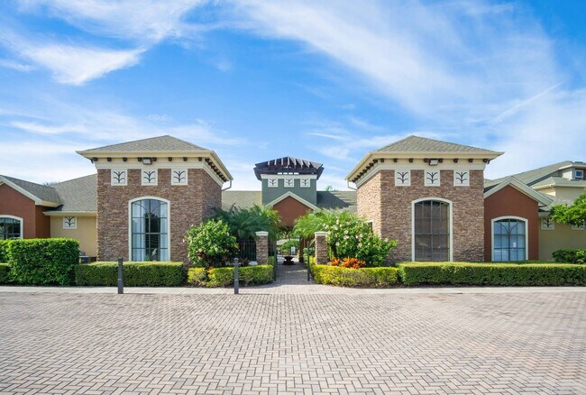 MacAlpine Place listing office - 135 Largs Ct