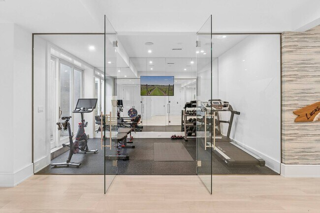 Building Photo - 173 Ferry Rd