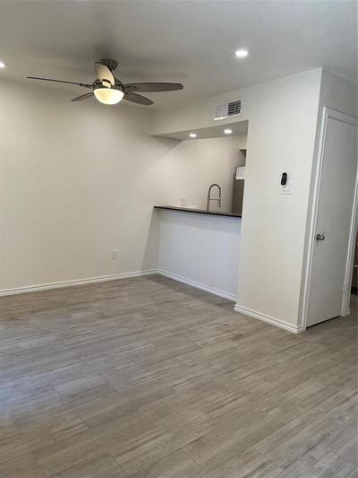 Building Photo - 1810 N Garrett-1171