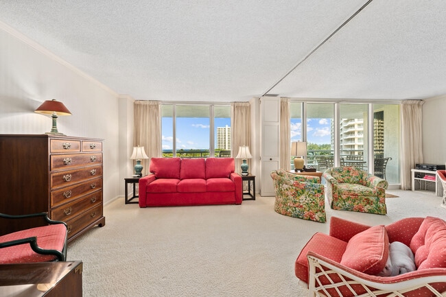 Building Photo - 4201 N Ocean Blvd