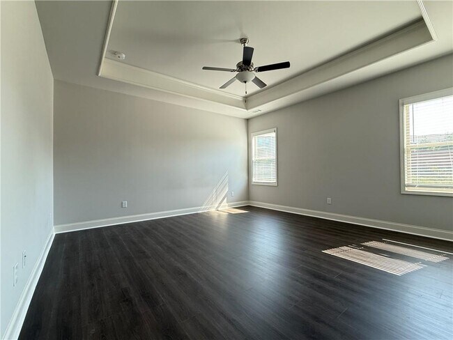 Building Photo - 4418 Beechnut Vw