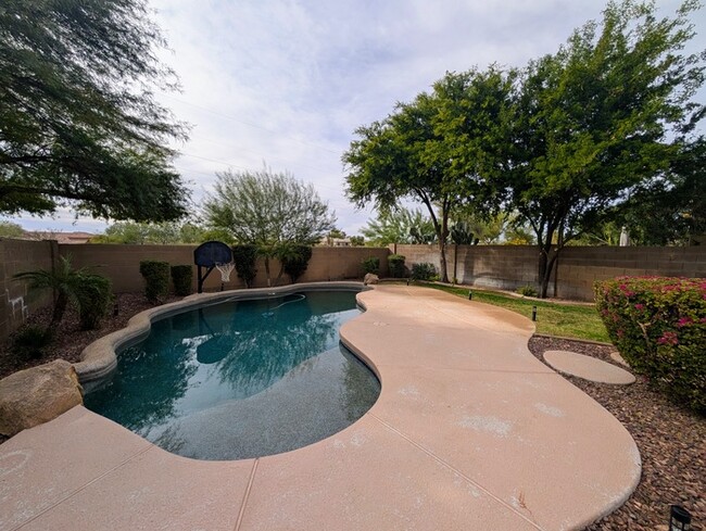 Building Photo - Tatum Ranch With Pool