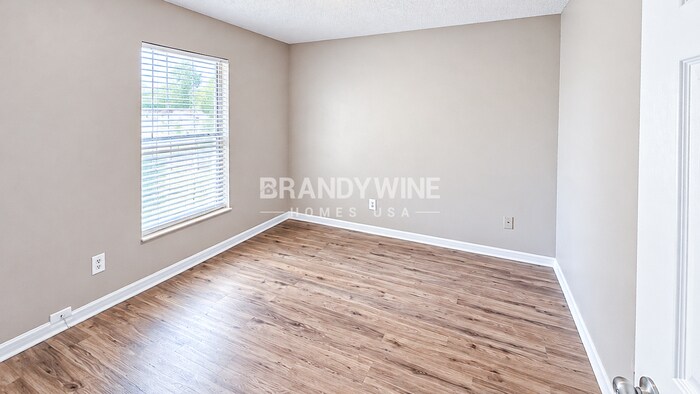 Building Photo - 6311 Fortune Ln