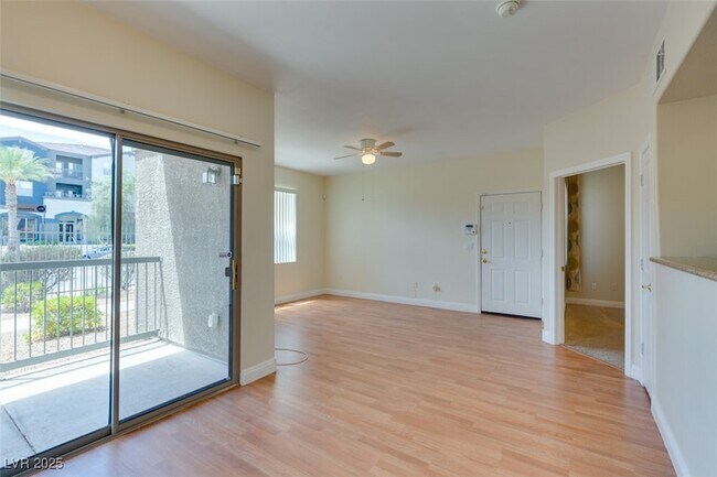 Building Photo - 8000 W Badura Ave