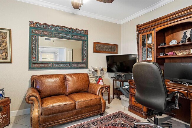 Building Photo - 4830 Osprey Dr S