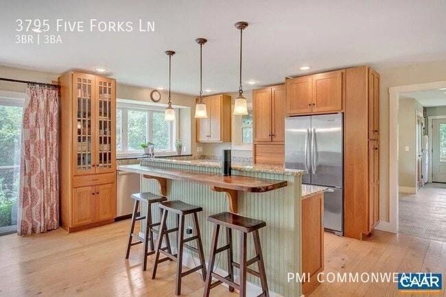 Building Photo - 3795 Five Forks Ln