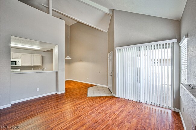 Building Photo - 5125 W Reno Ave