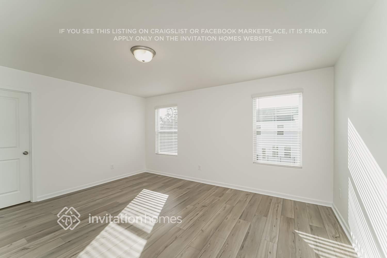 Building Photo - 5030 Ragsdale Dr