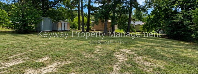 Building Photo - 3606 Columbine Dr
