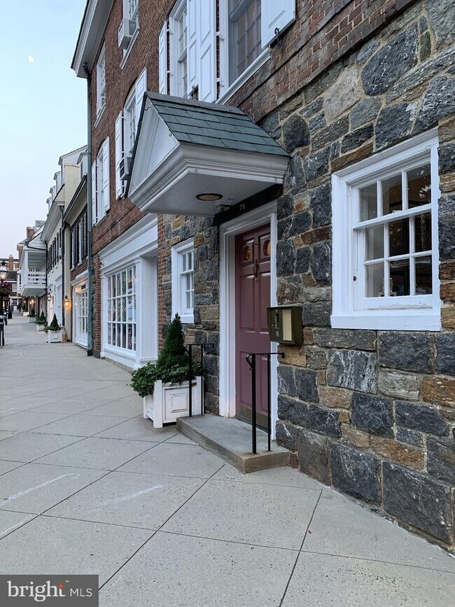 71 Palmer Square W 71 Palmer Square W Princeton NJ 08540 Apartment