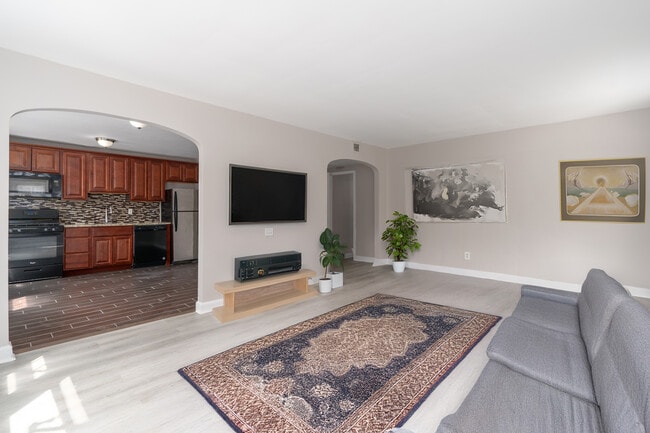 Building Photo - Wynnefield Terrace Apartments