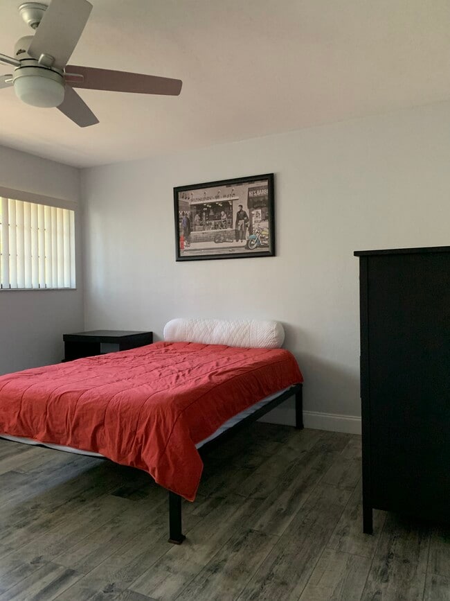 Bedroom C (upstairs) - 900 SW 62nd Blvd