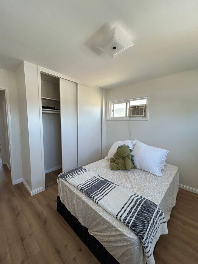 Building Photo - Beautiful 3 Bedroom 2 Bath !!