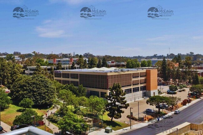 Building Photo - 1080 Park Blvd