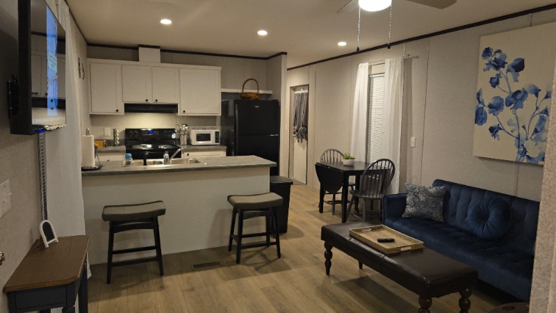 Building Photo - 5928 Pit Rd