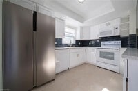 Building Photo - 17451 Silver Fox Dr