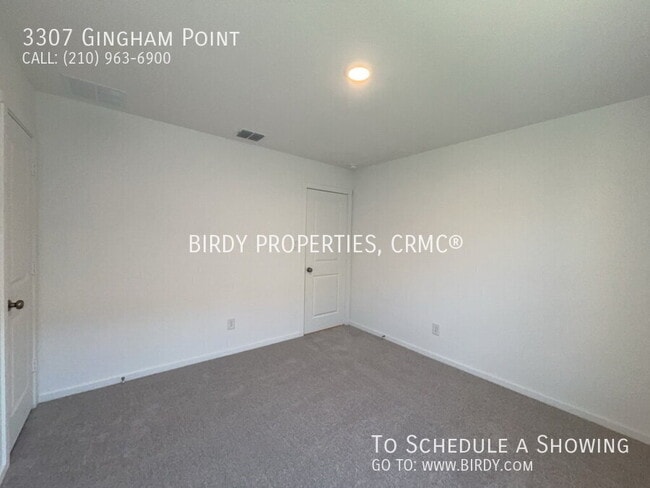 Building Photo - 3307 Gingham Pt