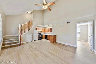 Building Photo - 45221 Jones Way