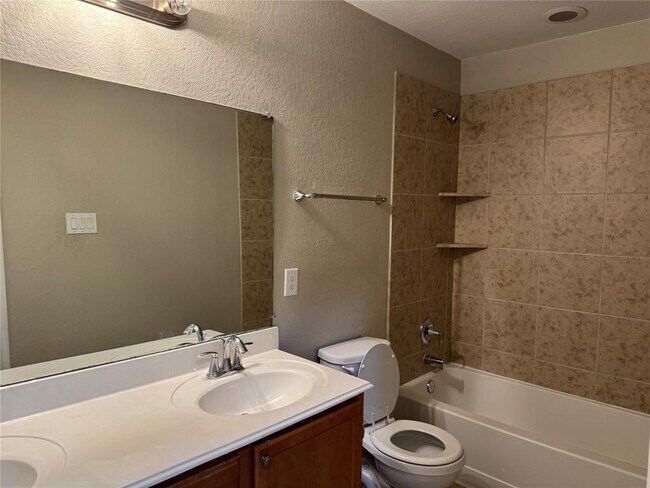 Building Photo - 28639 Cranford Sage Ln