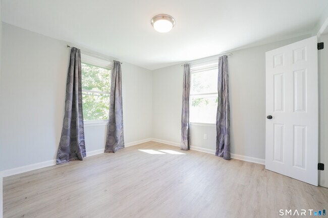 Building Photo - 50 Fowler Ave