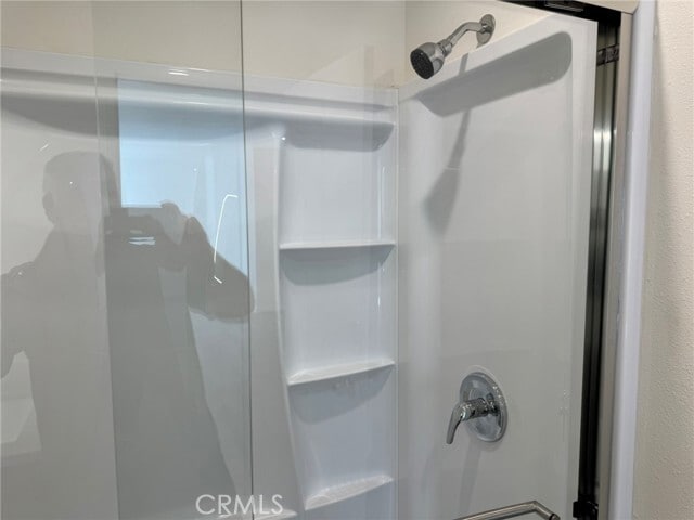 Building Photo - 700 W 3rd St