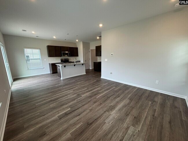 Building Photo - 329 Pinaster Path