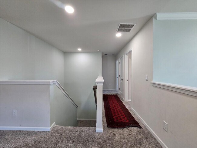 Building Photo - 4709 Dufour Dr