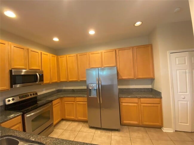 Building Photo - 5338 Tattinger Ln